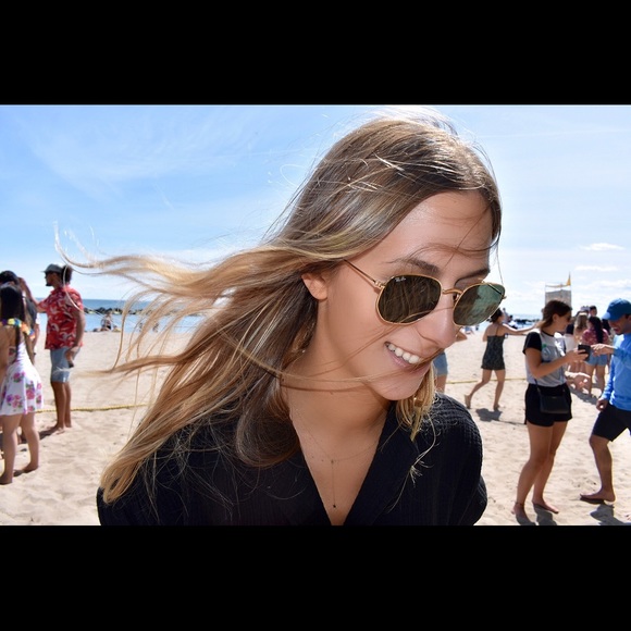 Meet your Posher, Stacey - Picture 1 of 1